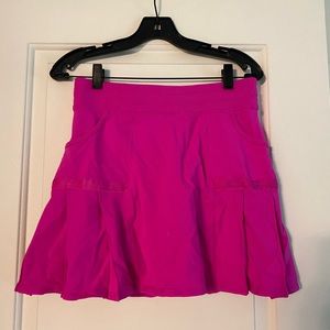 ATHLETA Size Small HOT Pink Tennis Skirt